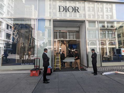 dior robbed|Thieves Ram Raid Downtown San Francisco Dior Store.